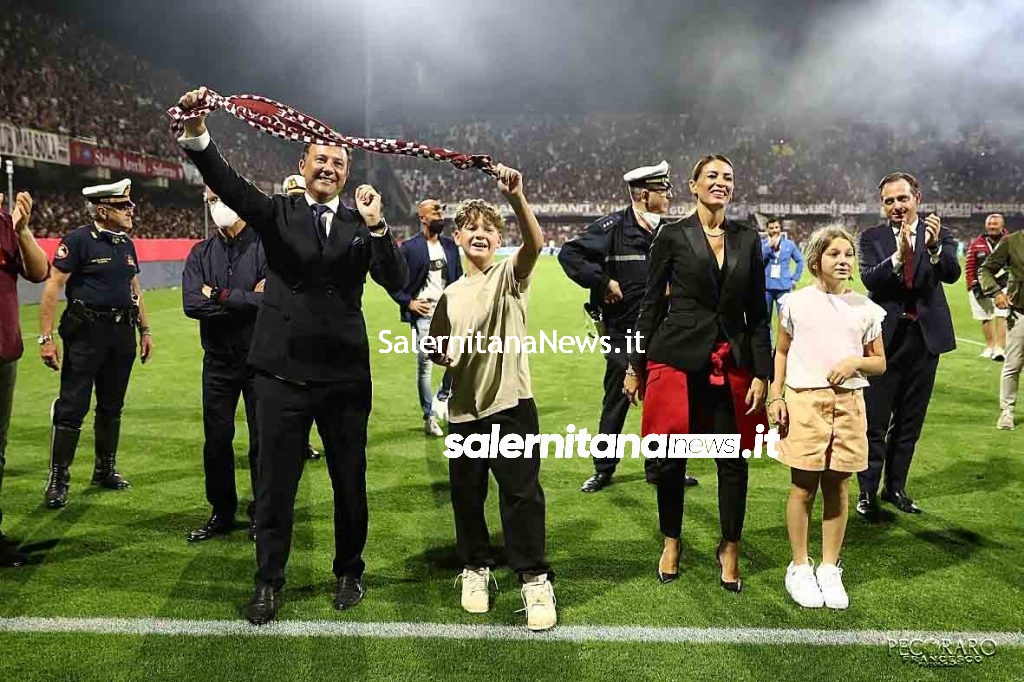 Salernitana Udinese festa finale iervolino famiglia